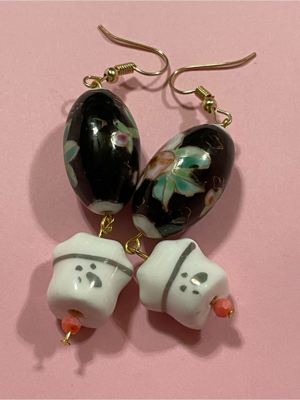 Ceramic Flower Maneki Neko Japanese  Pierced Earrings #9956 ❤️‍🔥 LAST CHANCE - Picture 3 of 7